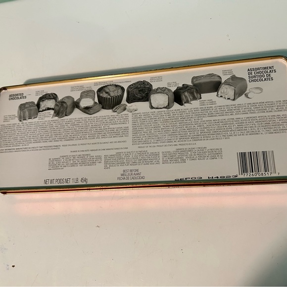 Elvis Presley chocolate tin ,limited edition - Picture 3 of 7